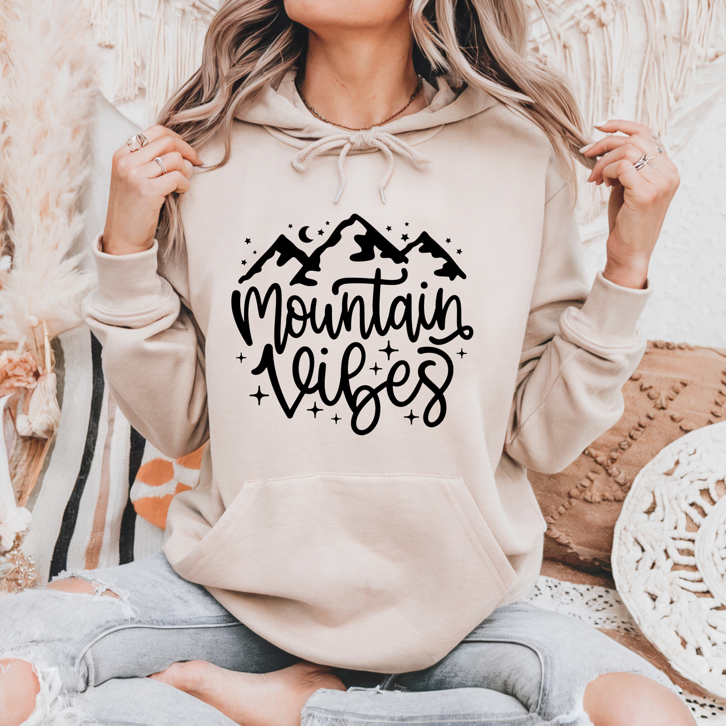 Mountain Vibes Hoodie